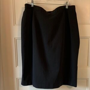 Lauren Alexander straight black skirt 20W
